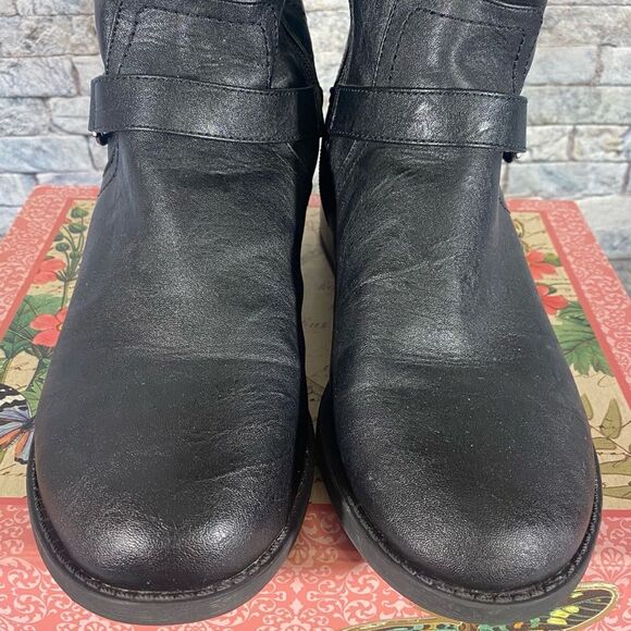 G by Guess Knee High Riding Boots Women's Size 10 Faux Leather Chunky Block Heel - Picture 4 of 10